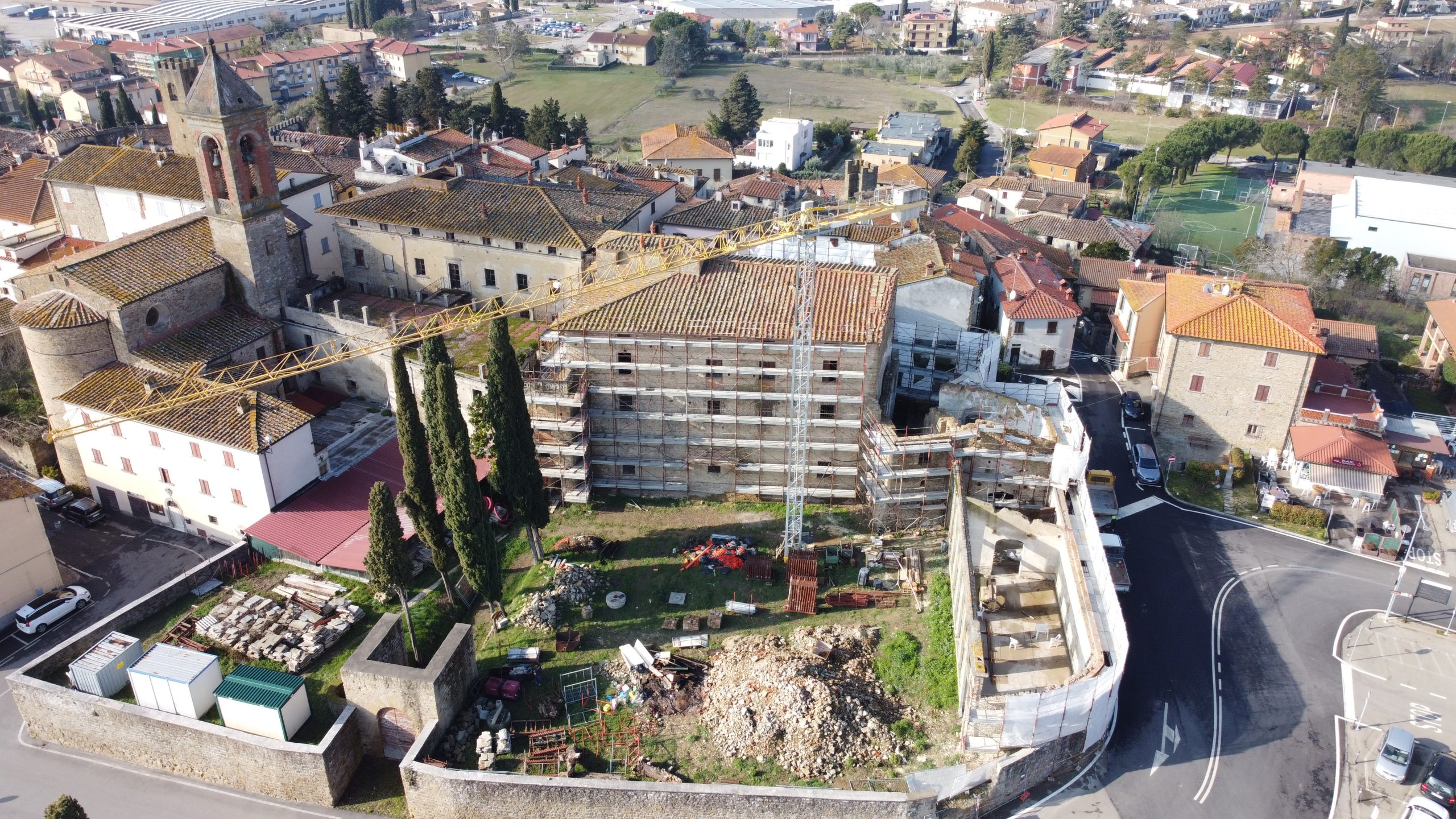 Uno dei cantieri in corso a Castiglion Fibocchi