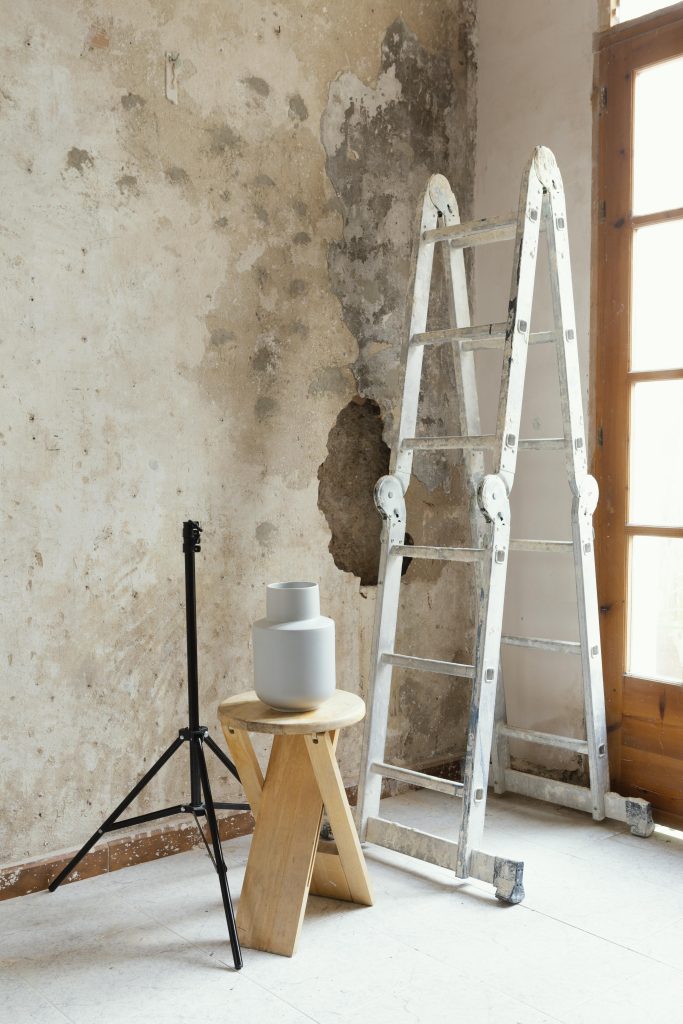 foto ambiente interno da ristrutturare